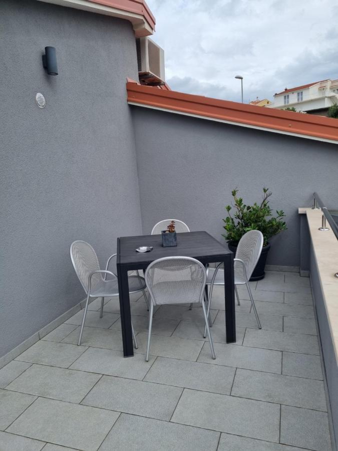 Apartments Jadran Primošten Esterno foto